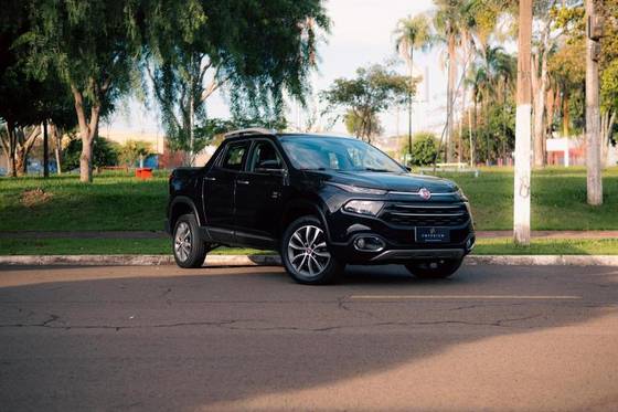 FIAT TORO 1.8 16V EVO FLEX ENDURANCE AT6 FIAT TORO 1.8 16V EVO FLEX ENDURANCE AT6